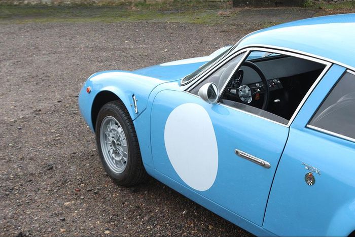 Abarth Simca 1300 Longnose Restoration - Photographs by: AMPaquete